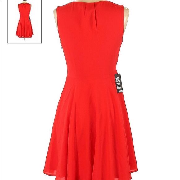 Red Express Dress - Picture 2 of 9